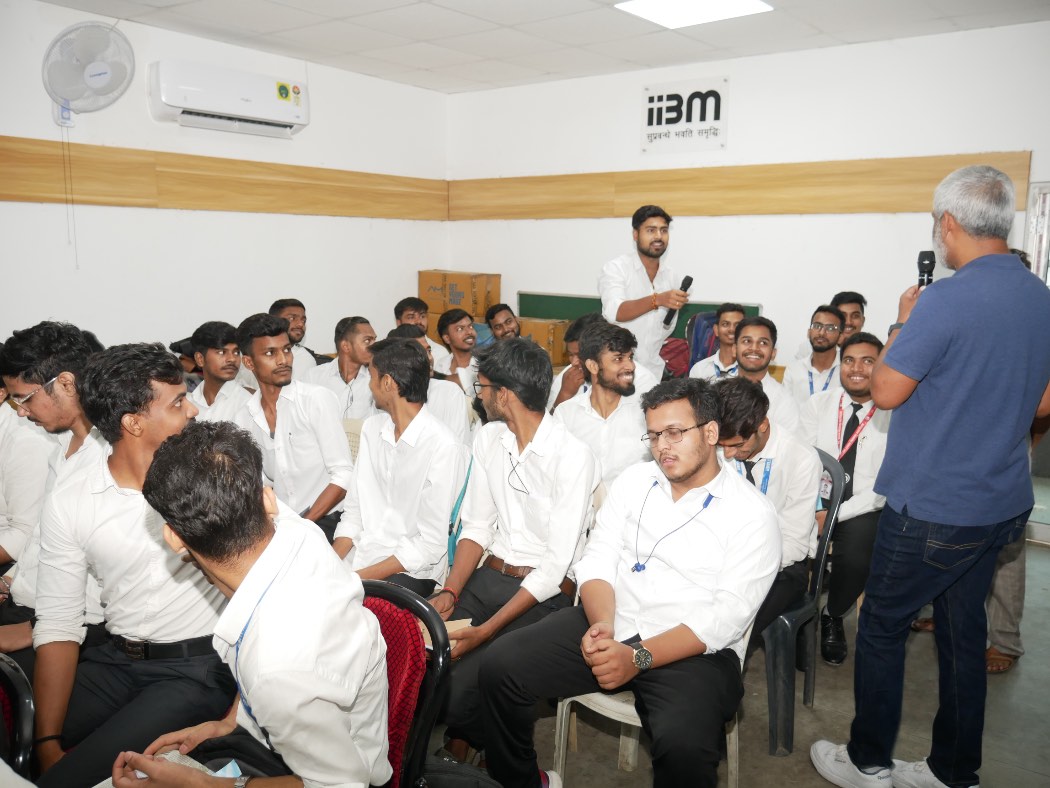 Meet The Leaders - Rakesh K Singh, CTO SpartanNash, USA in IIBM